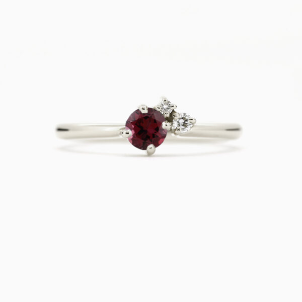 1200x1200_127205_Cerise sormus Rubiini ruby valkokulta engagement ring diamonds_1 1200x1200_127205_Cerise sormus Rubiini ruby valkokulta engagement ring diamonds_1