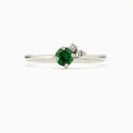 1200x1200_129596_Cerise sormus smaragdi kelta kulta engagement ring diamonds_1