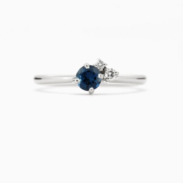 1200x1200_138437_Cerise sormus London Blue topaasi valkokulta engagement ring diamonds 1200x1200_138437_Cerise sormus London Blue topaasi valkokulta engagement ring diamonds