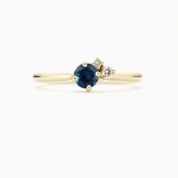 1200x1200_153319_Cerise sormus London Blue topaasi valkokulta engagement ring diamonds_2 1200x1200_153319_Cerise sormus London Blue topaasi valkokulta engagement ring diamonds_2