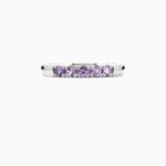 1200x1200_146962_crown grande puoliallianssisormus valkokulta half carat half eternity ring laventeli safiirit lavender sapphires white gold