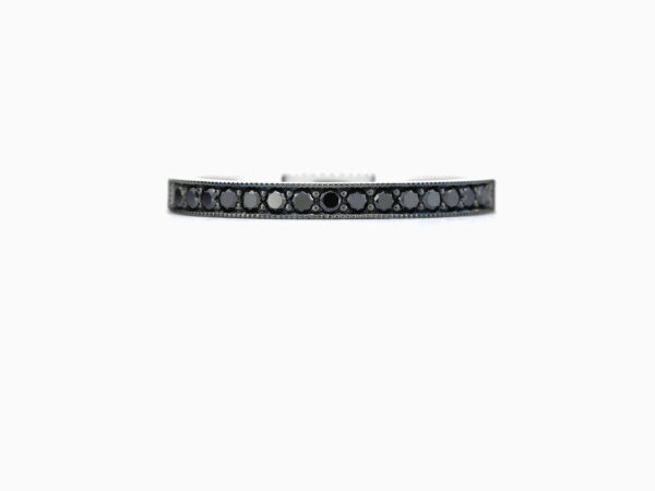 Vendimia Half eternity ring with Black Diamonds